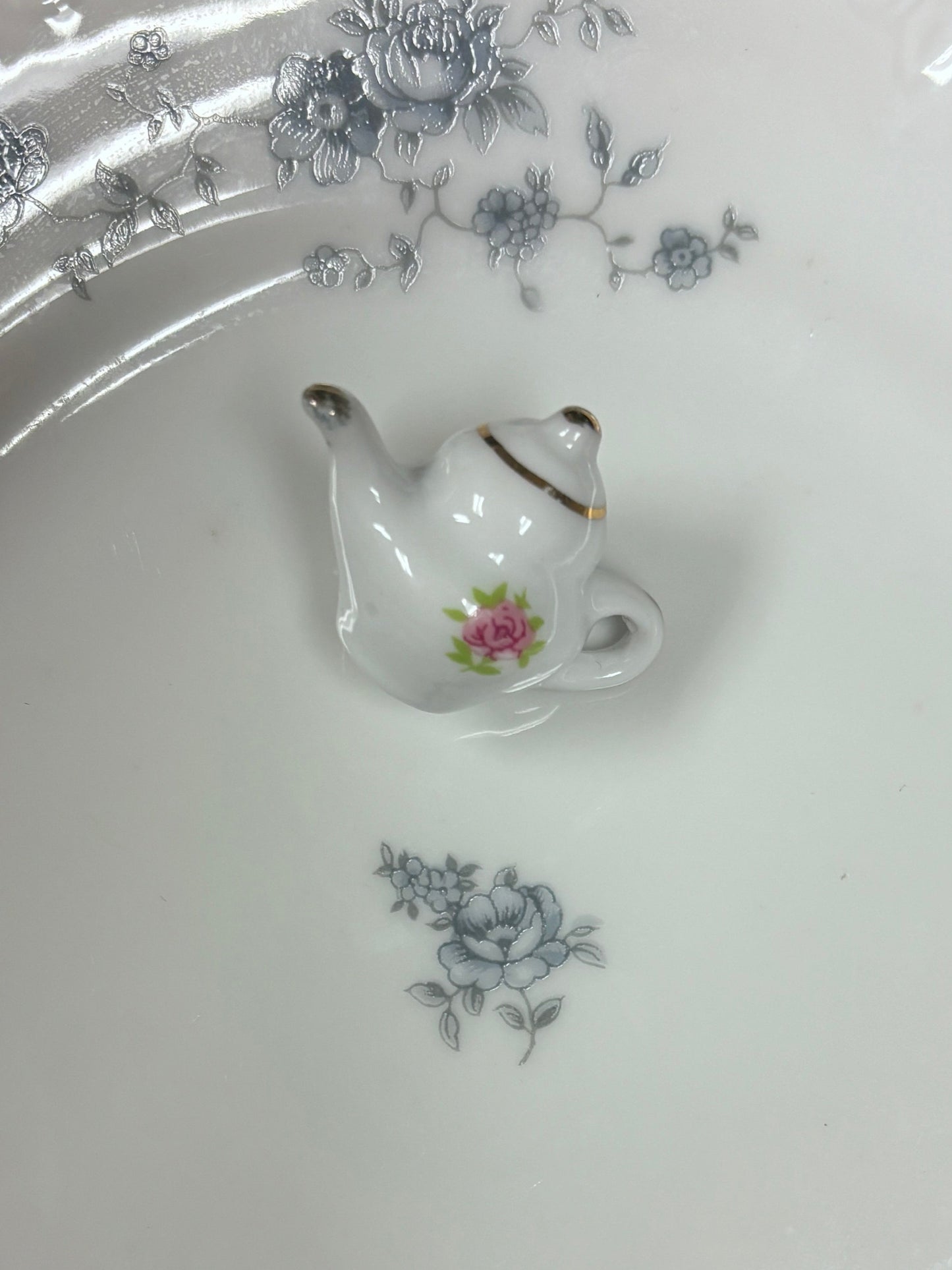 Tea Pot