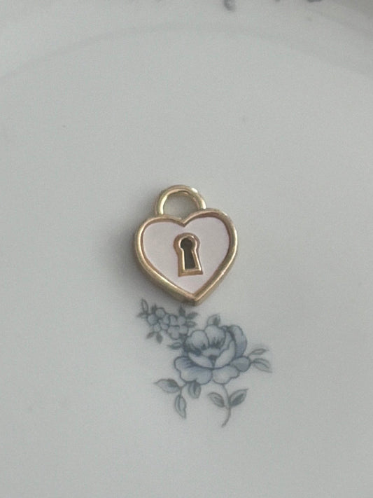 Enamel Heart Lock